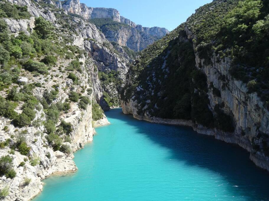 Villa Calme Avec Piscine A Greoux Esterno foto