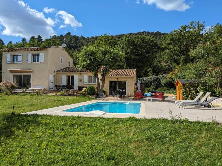 Villa Calme Avec Piscine A Greoux Esterno foto